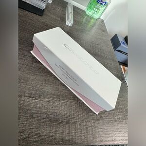 ESTRELLA EYE SERUM - comes with COA